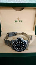 将图片加载到图库查看器，ROLEX 124060 SABMARINER
