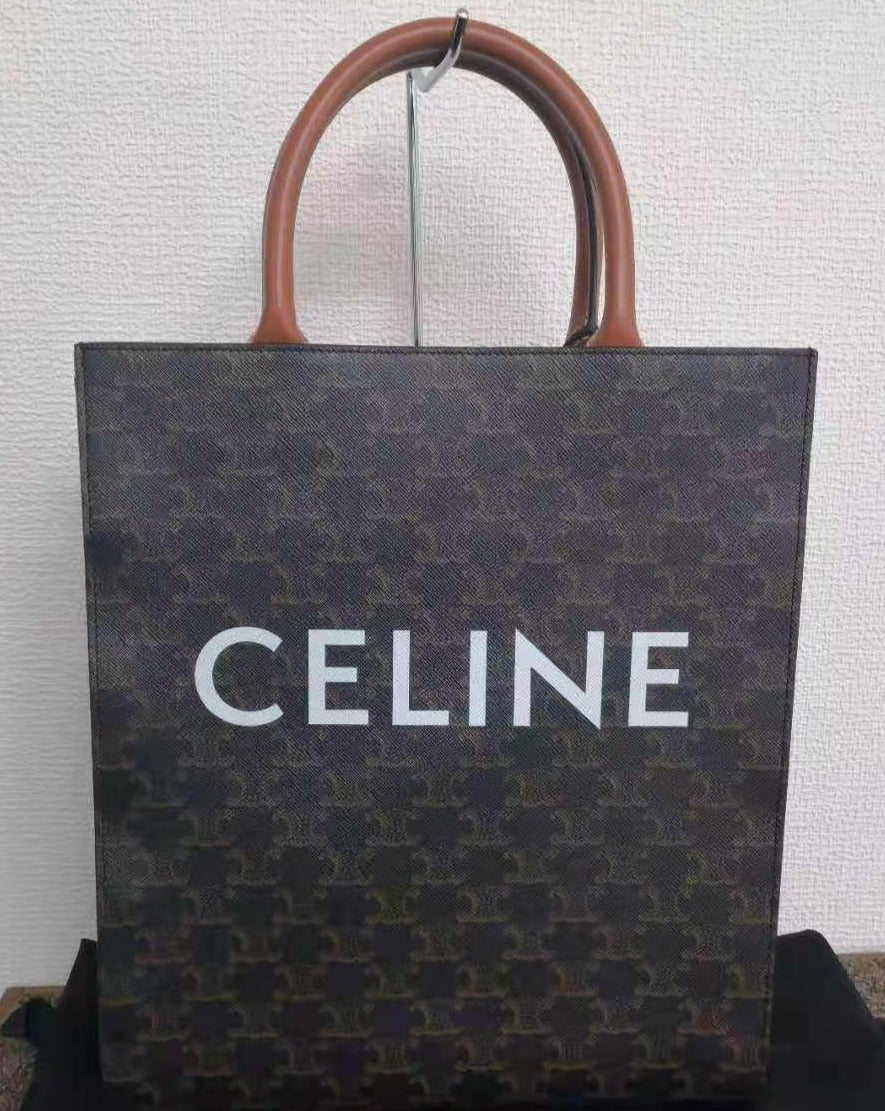 CELINE スモールバーティカルカバ